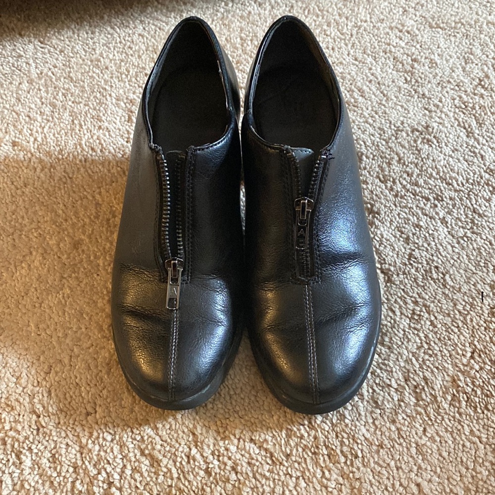 Aerosoles, black ankle boots, size 7